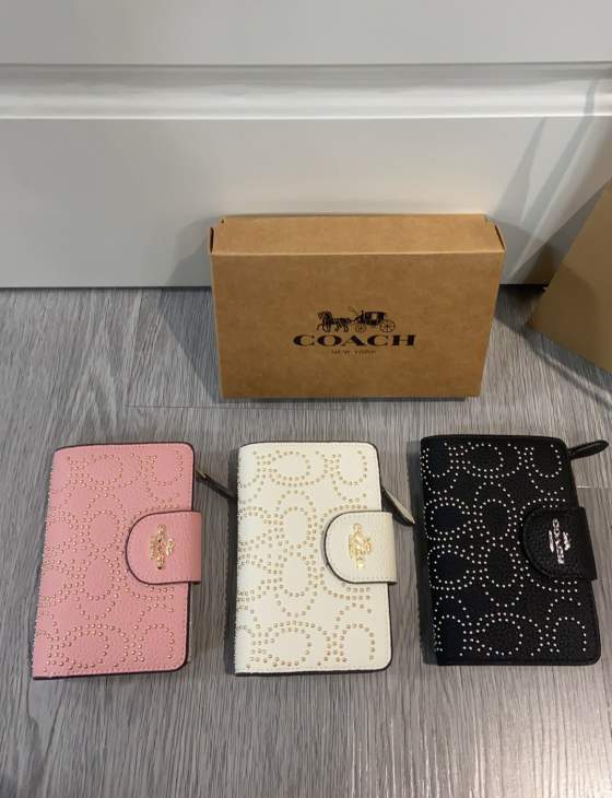 Picture of Coach Wallets _SKUfw189696994fw